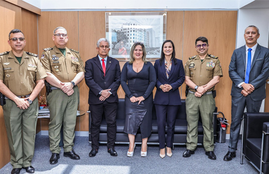 Presidente da OAB-PE recebe representantes da Polícia Militar de Pernambuco