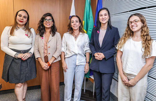 Ingrid Zanella recebe visita da coordenadora do N&uacute;cleo de Apoio &agrave;s Vitimas de Crime, promotora Ana Cl&eacute;zia Ferreira Nunes
