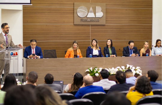 OAB-PE e ABRACRIM-PE realizam o evento “Defesa das Prerrogativas: a voz da advocacia”