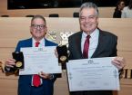 Notícia em destaque: Secret&aacute;rios da OAB-PE s&atilde;o homenageados com a Medalha do M&eacute;rito Judici&aacute;rio Ministro Djaci Falc&atilde;o