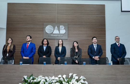 OAB Pernambuco realiza solenidade de juramento de novos advogados e advogadas