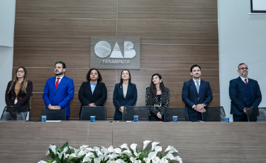 OAB Pernambuco realiza solenidade de juramento de novos advogados e advogadas