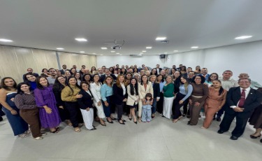 Ingrid Zanella participa do Encontro de Comissões da OAB Jaboatão dos Guararapes