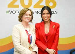 Notícia em destaque: Diretoria da OAB-PE marca presença em homenagem do TJPE e do TRE-PE à ministra Marluce Caldas, do STJ