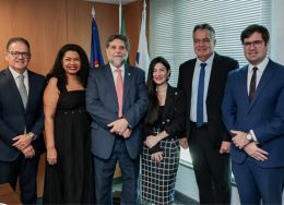 Notícia em destaque: OAB-PE recebe visita institucional do vice-presidente do TST, ministro Guilherme Caputo Bastos