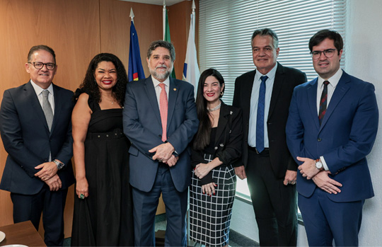 OAB-PE recebe visita institucional do vice-presidente do TST, ministro Guilherme Caputo Bastos