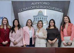 Notícia em destaque: OAB-PE participa de encontro regional sobre o protagonismo feminino