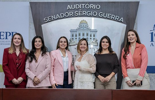 Notícia em destaque: OAB-PE participa de encontro regional sobre o protagonismo feminino