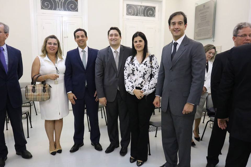 TRE-PE inaugura galeria de ex-diretores da EJE com a presença do presidente da OAB Pernambuco