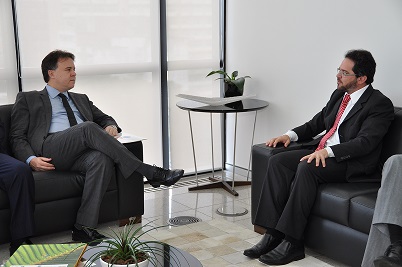 Pleno da OAB-PE presta homenagem ao presidente do TCE-PE