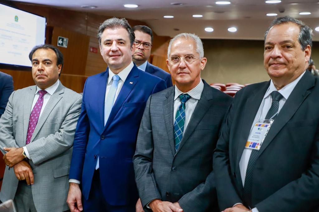 OAB-PE acompanha teste de integridade das urnas do segundo turno das eleições