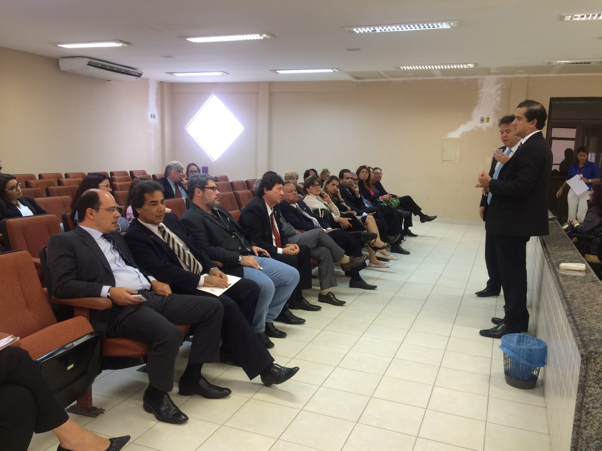 Observat&oacute;rio da Justi&ccedil;a colhe demandas da advocacia do Cabo e regi&atilde;o