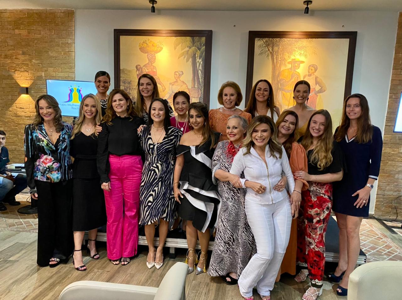 Ingrid Zanella em encontro do Grupo Mulheres do Brasil
