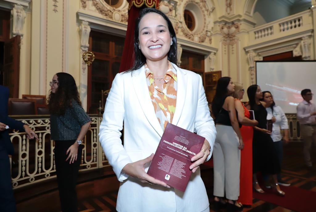 Ingrid Zanella lança o livro “Direitos da Personalidade em debate: perspectivas contemporâneas”