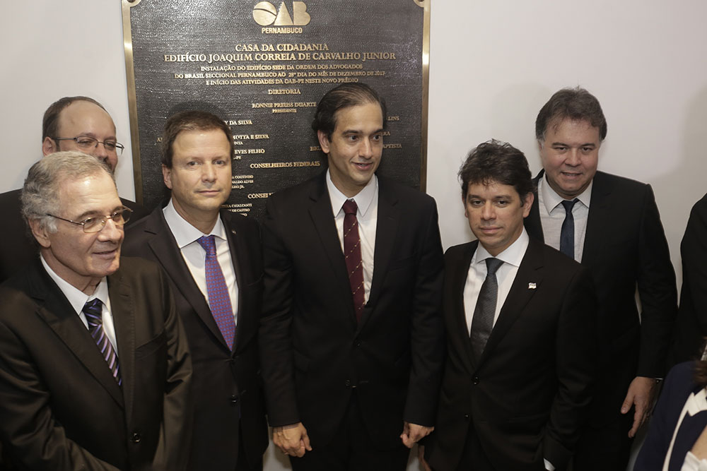 Instalação da nova sede da OAB-PE reuniu grandes nomes do mundo jurídico