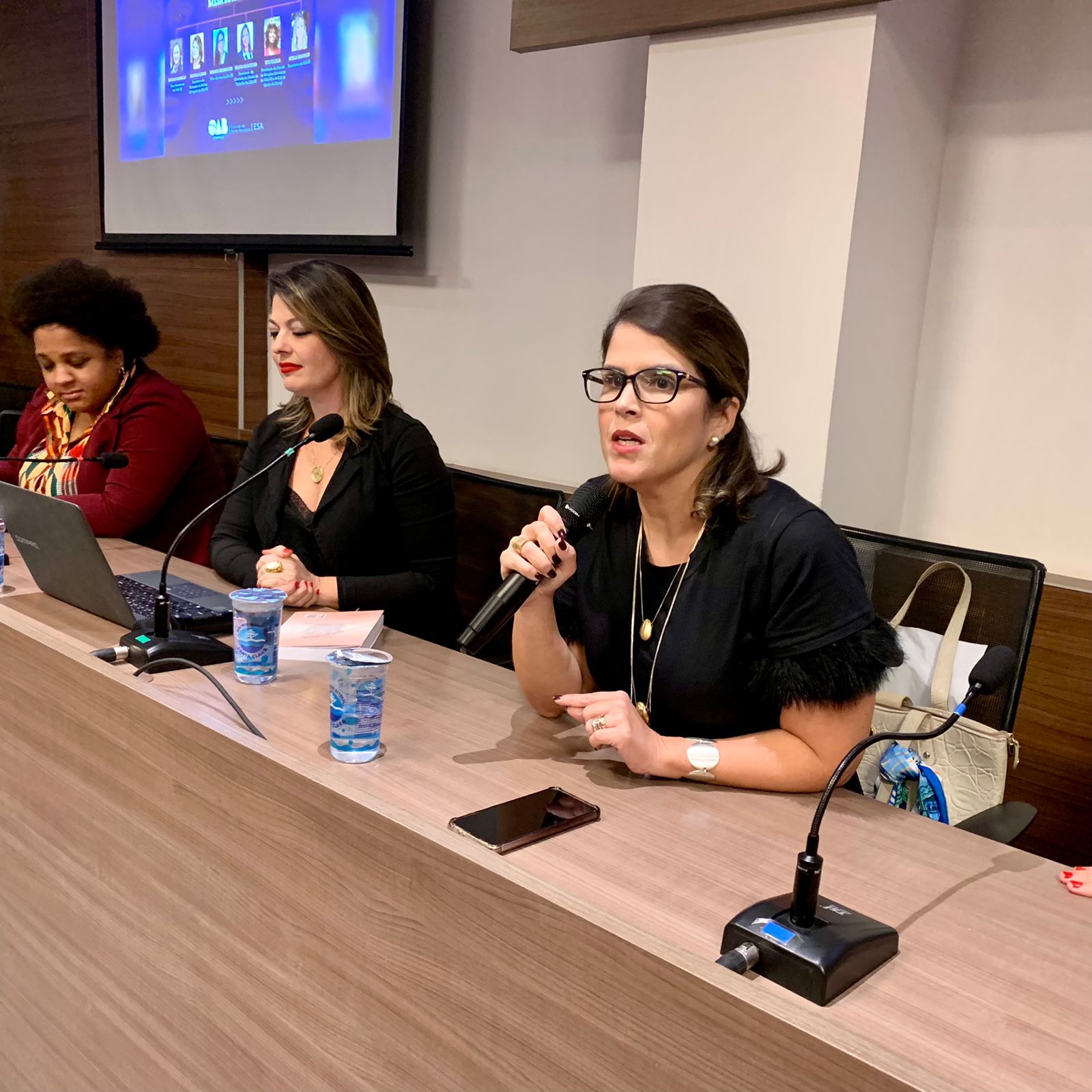 OAB-PE promove debate sobre assédio moral e sexual contra a mulher no mercado de trabalho