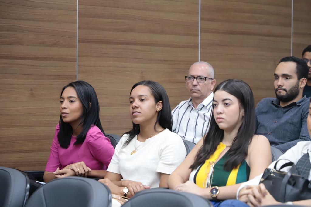 Memorial da Advocacia recebe visita de estudantes de Direito
