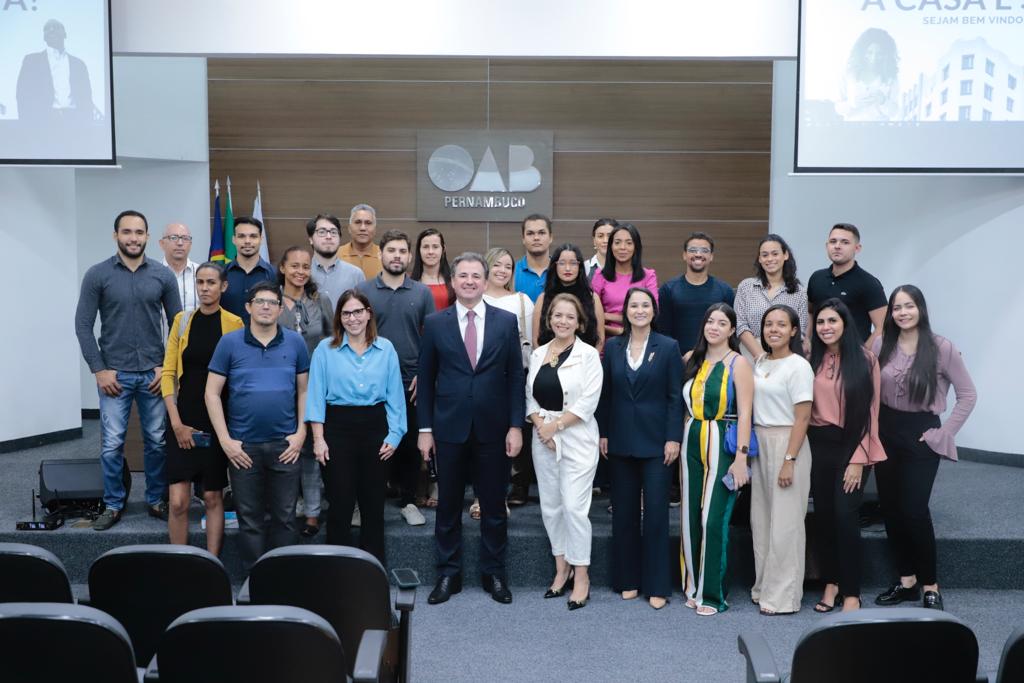 Memorial da Advocacia recebe visita de estudantes de Direito