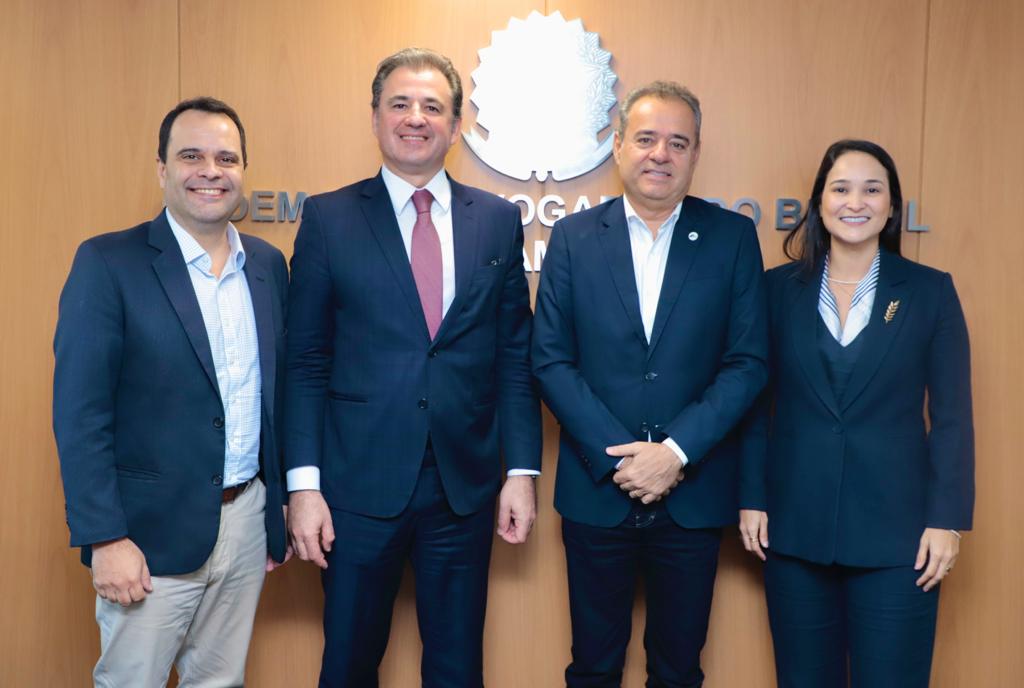 Fernando Ribeiro Lins recebe Danilo Cabral, superintendente da Sudene, na OAB-PE