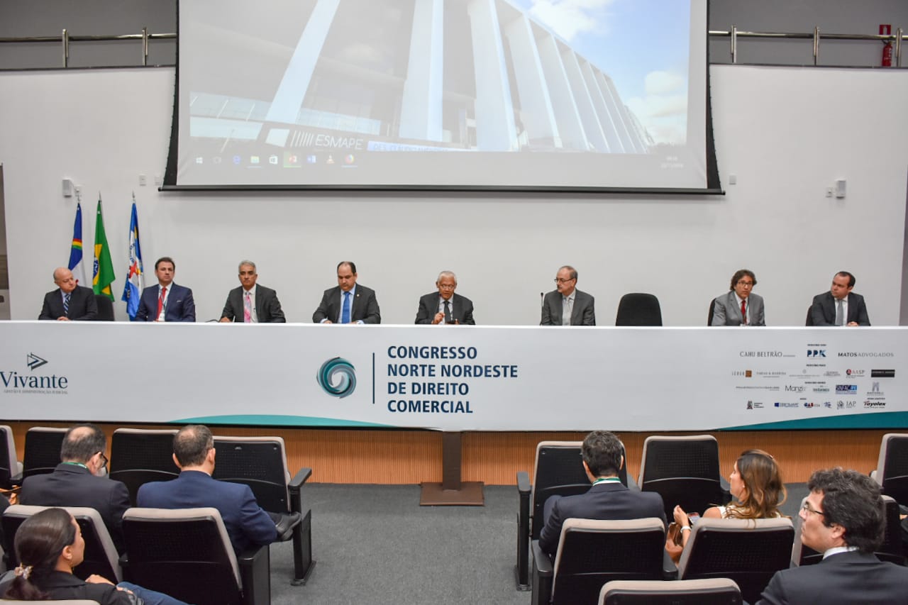 Fernando Ribeiro Lins participa da abertura do Congresso Norte Nordeste de Direito Comercial nesta quinta-feira (22)