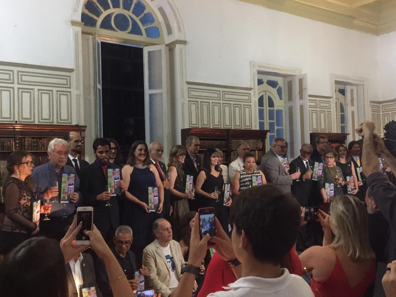 Presidente Ronnie Duarte vence em categoria do Pr&ecirc;mio Orgulho de Pernambuco nesta ter&ccedil;a-feira (27)