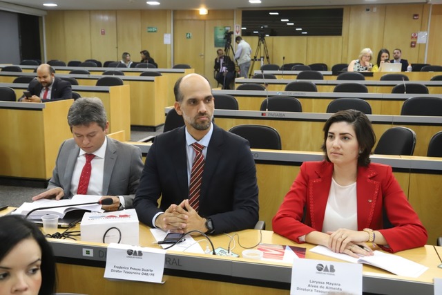 Col&eacute;gio de diretores-tesoureiros da OAB discute desafios e boas pr&aacute;ticas de gest&atilde;o