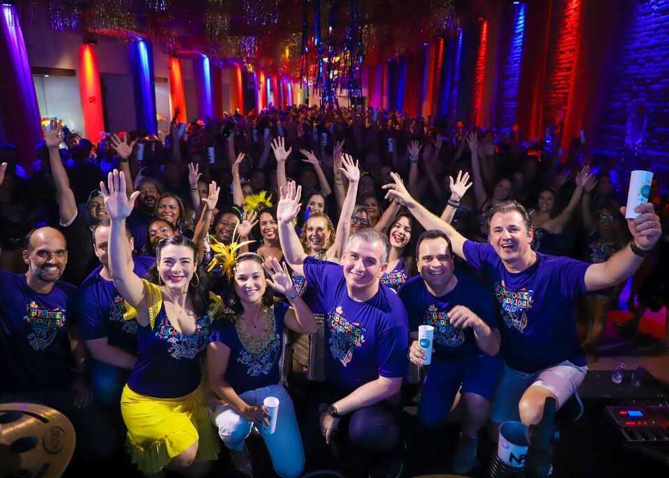 Liberdade Incondicional tem noite de casa cheia e muita anima&ccedil;&atilde;o pr&eacute;-carnavalesca