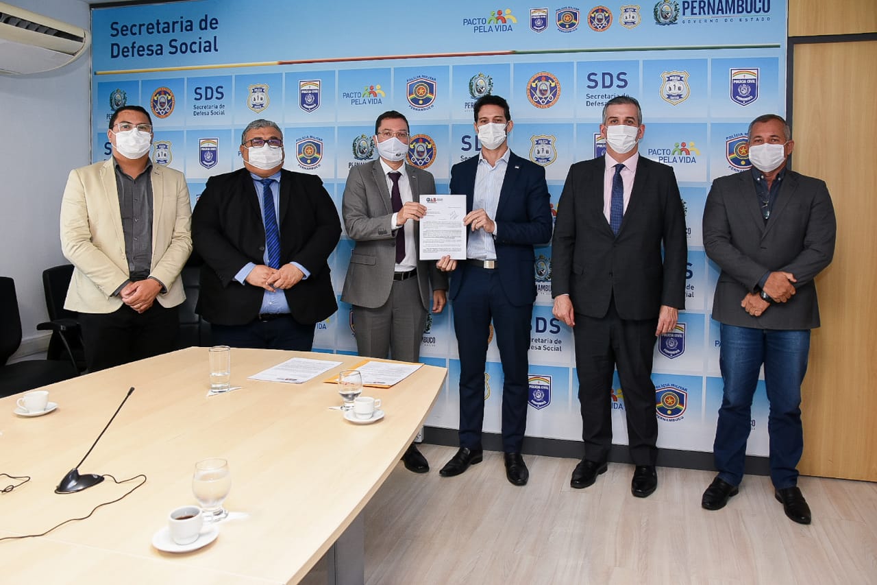 OAB Palmares apresenta proposta à SDS de pacto pela cultura de paz