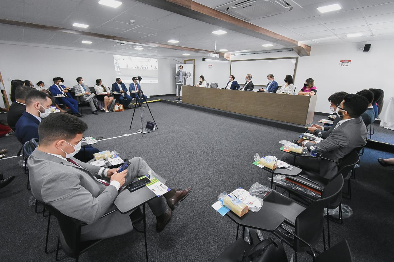 OAB-PE sedia Col&eacute;gio Nacional de Presidentes da Jovem Advocacia