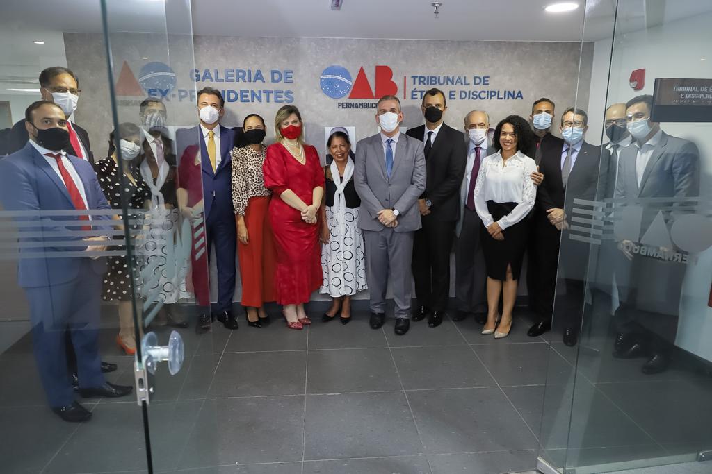 Galeria de ex-presidentes do Tribunal de Ética e Disciplina é inaugurada na sede OAB-PE