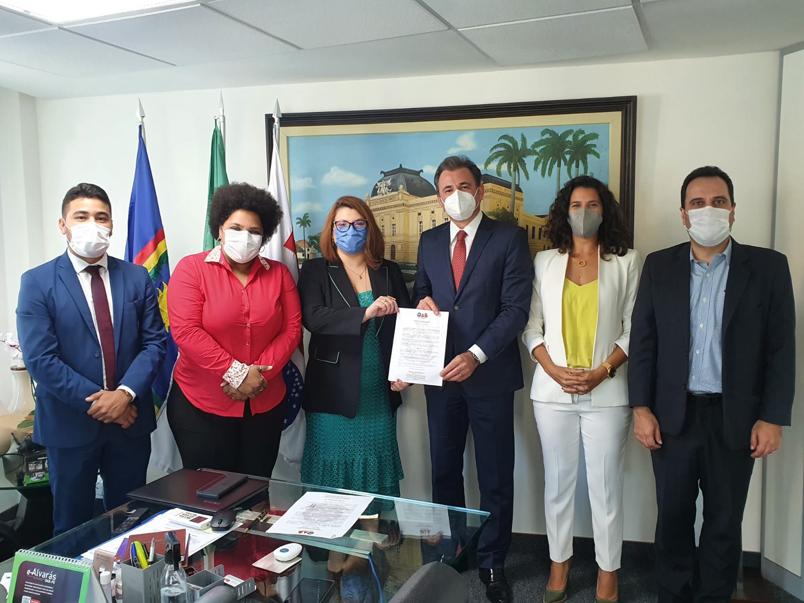 Fernando Ribeiro Lins dá posse a mais comissões na OAB-PE