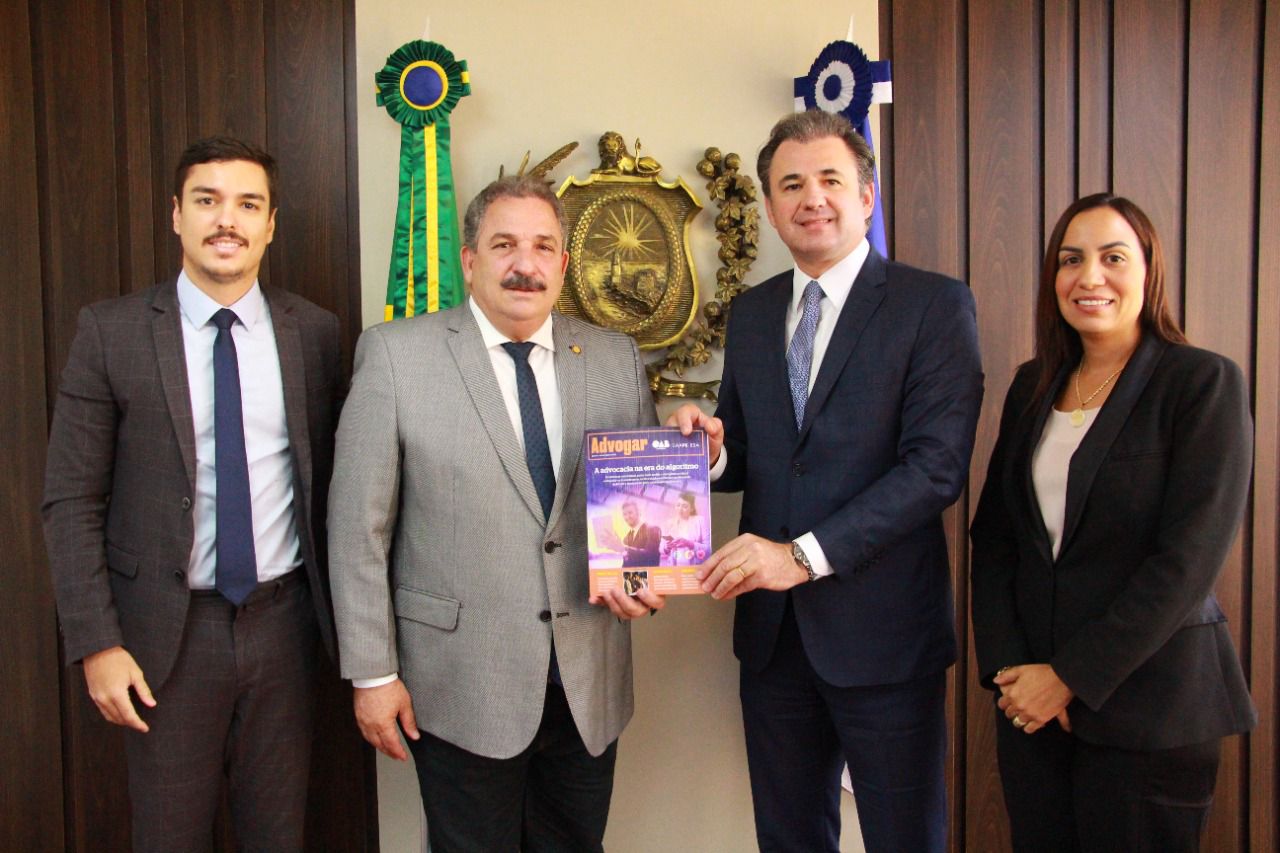 Fernando Ribeiro Lins com o deputado Eriberto Medeiros