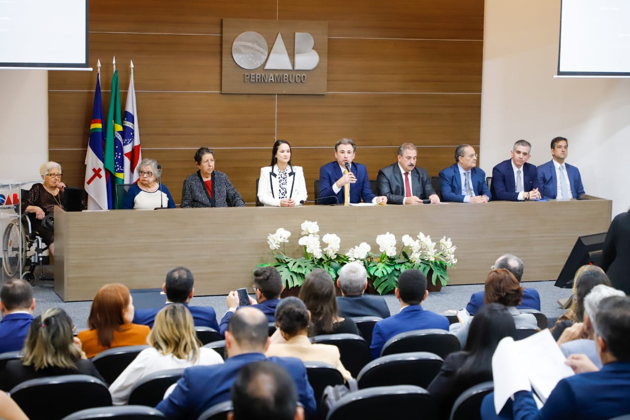 OAB Pernambuco cria Comit&ecirc; de Combate &agrave; Precariza&ccedil;&atilde;o da Advocacia