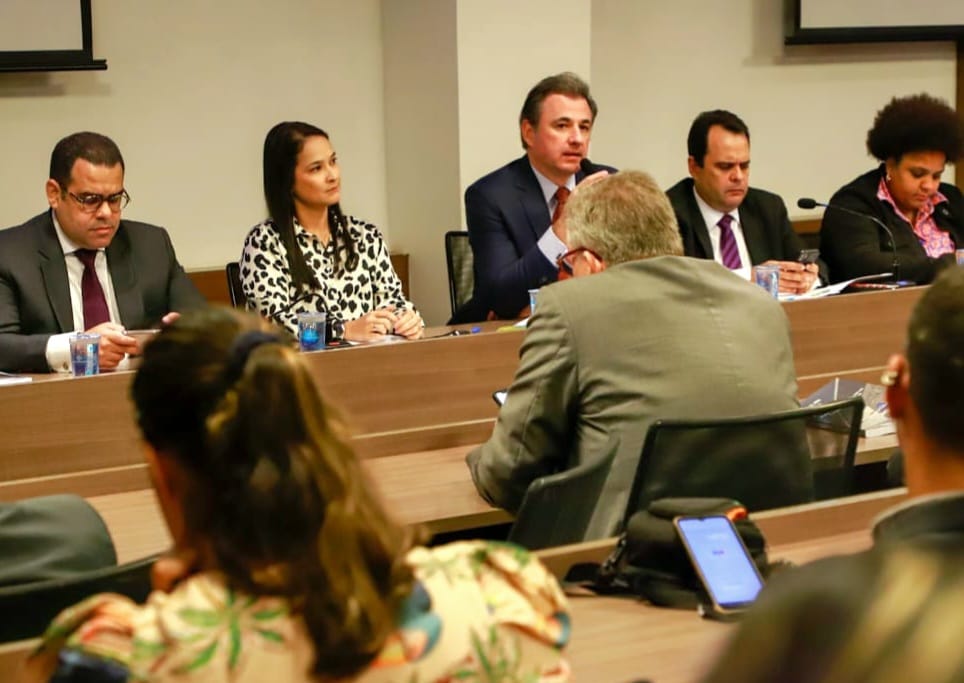 OAB Pernambuco aprova desagravo em desfavor de ju&iacute;za do trabalho