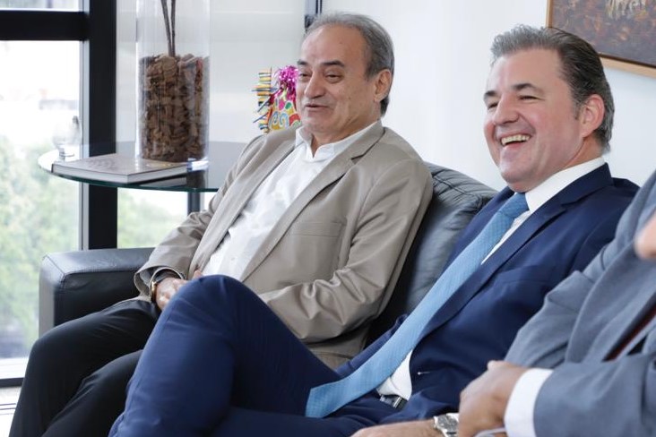 Fernando Ribeiro Lins em reunião com presidente e conselheiros do TCE-PE