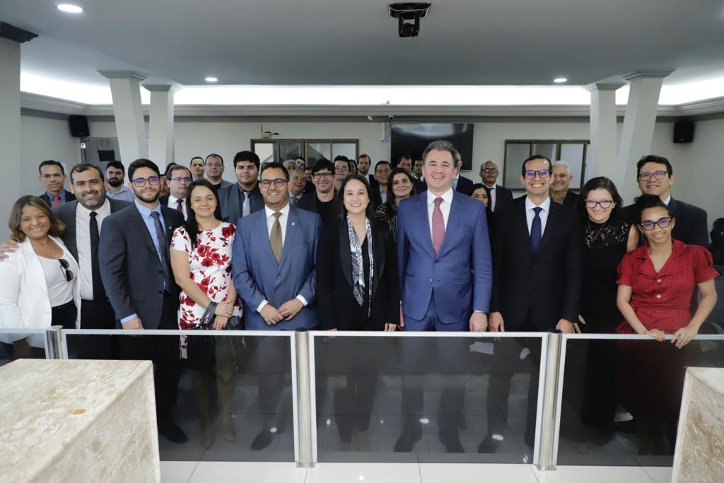 Fernando Ribeiro Lins e Ingrid Zanella se re&uacute;nem com a advocacia de S&atilde;o Louren&ccedil;o da Mata e Camaragibe para tratar da nova Subse&ccedil;&atilde;o