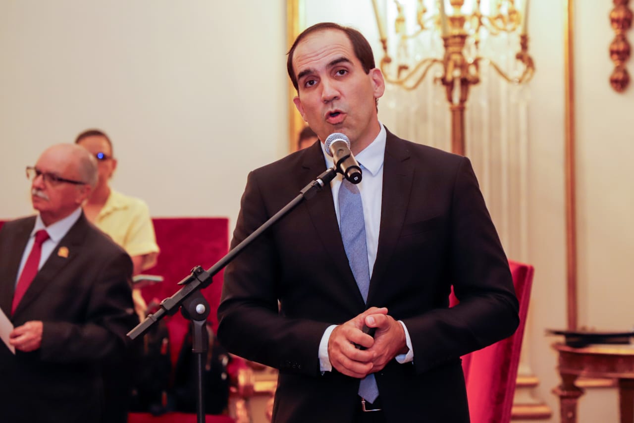 Fernando Ribeiro Lins prestigia lançamento da “Coleção Tratado de Direito e Processos Tecnológicos”, no TJPE