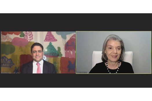 “Paridade de gênero na OAB é exemplo que deve ser seguido”, afirma Cármen Lúcia no Papo em Ordem