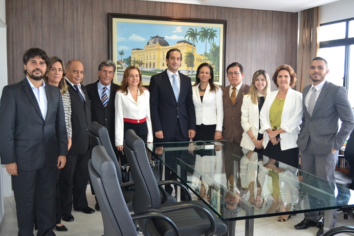 Comiss&atilde;o de Media&ccedil;&atilde;o e Arbitragem da OAB-PE com extensa programa&ccedil;&atilde;o para 2016
