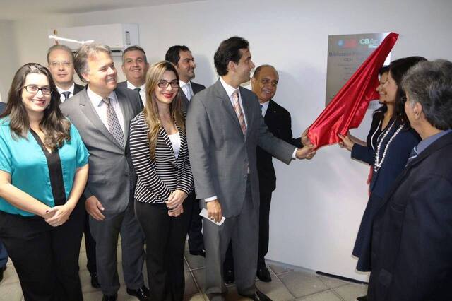 Comiss&atilde;o de Concilia&ccedil;&atilde;o, Media&ccedil;&atilde;o e Arbitragem da OAB-PE inaugura Biblioteca Petr&ocirc;nio Muniz