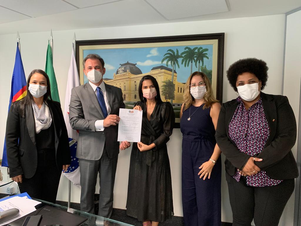 Fernando Ribeiro Lins empossa novas Comissões na OAB-PE