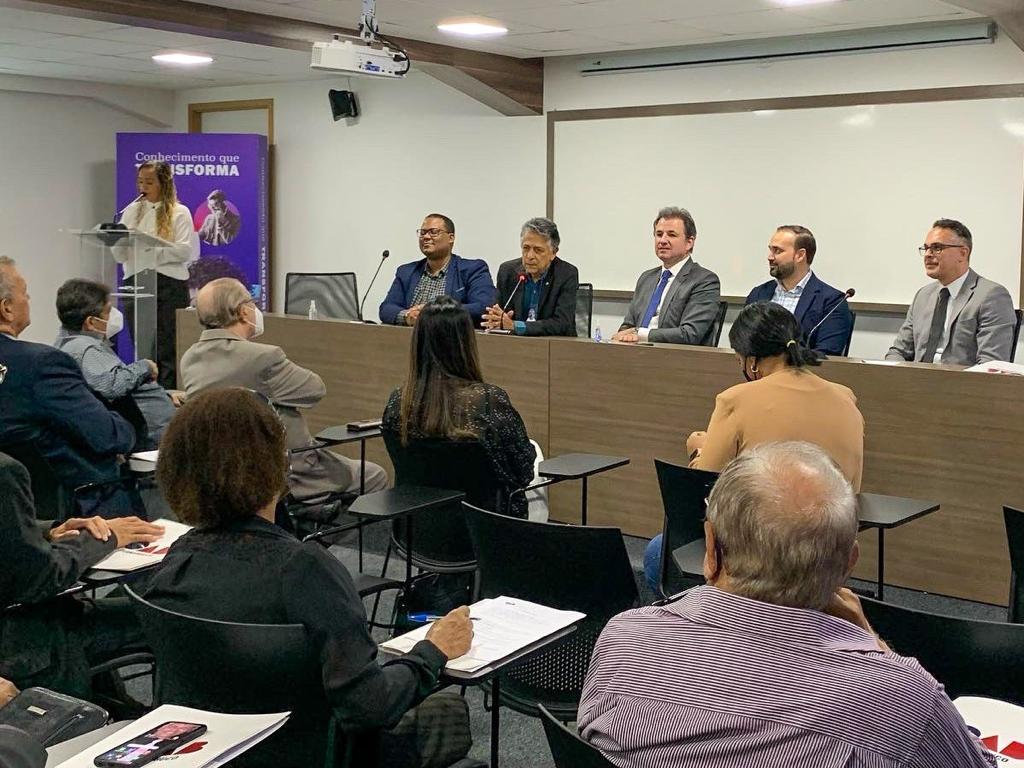 OAB Pernambuco realiza encontro com advogados idosos