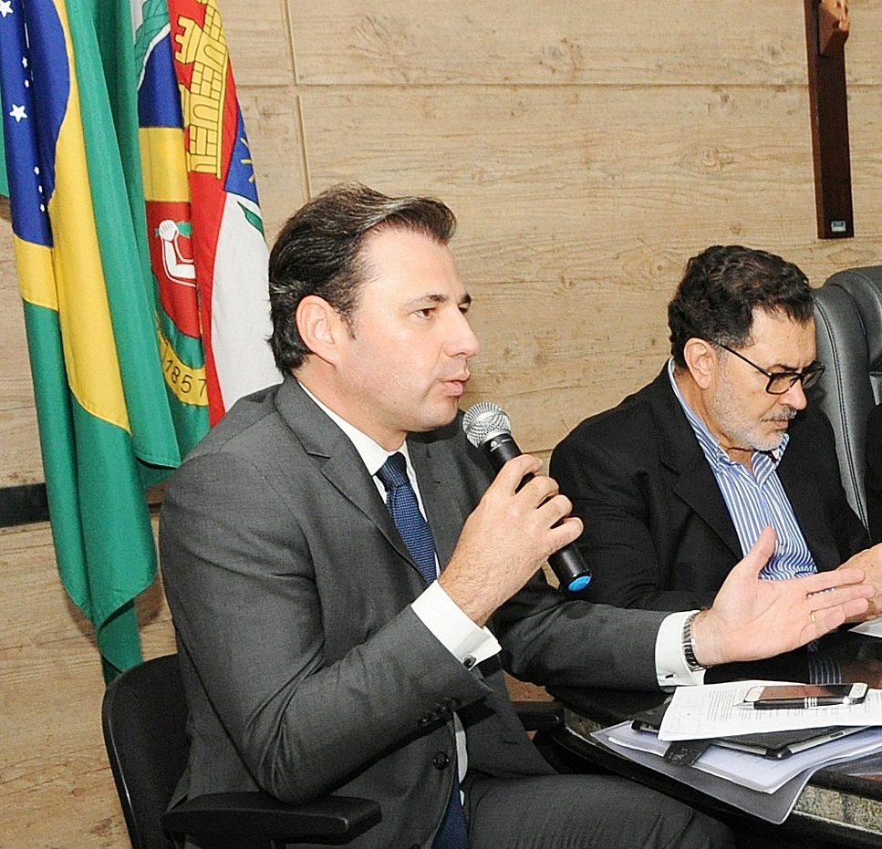 OAB-PE PARTICIPA DE DEBATE SOBRE IMPLANTAÇÃO DA 3ª ENTRÂNCIA JUDICIAL DE CARUARU