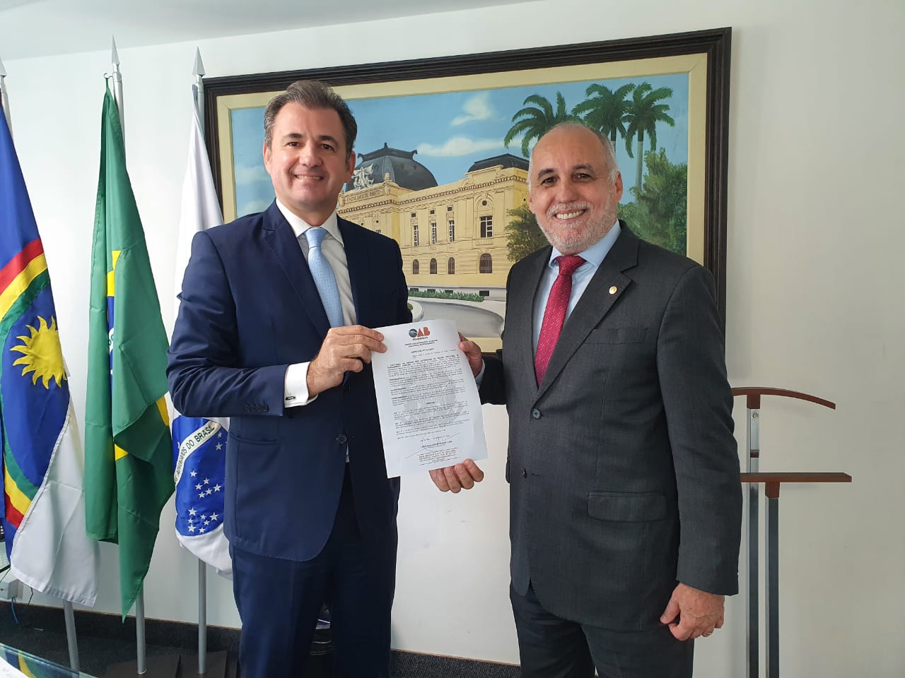 Fernando Ribeiro Lins dá posse a mais comissões na OAB-PE