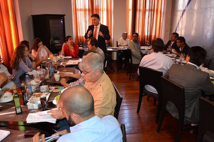 Consumismo e publicidade infantil são debatidos em evento promovido pela OAB-PE